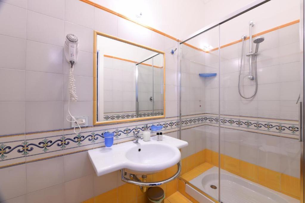 Casa Amalfi Centro Storico Apartment Ngoại thất bức ảnh